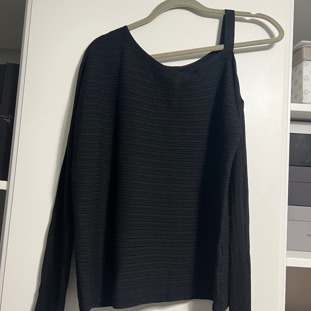 Eileen Fisher, Size M, Black